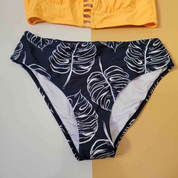 Cupshe Women's Leaves Print Two Piece Bikini Swimsuit Set V Neck Lace Up size M - Picture 6 of 15